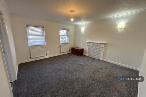 2 bedroom flat to rent, Williams Court, Farsley, Pudsey, LS28