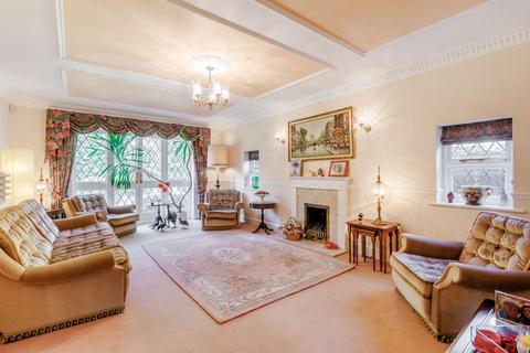 5 bedroom detached house for sale, 24 Drakes Drive, Northwood HA6