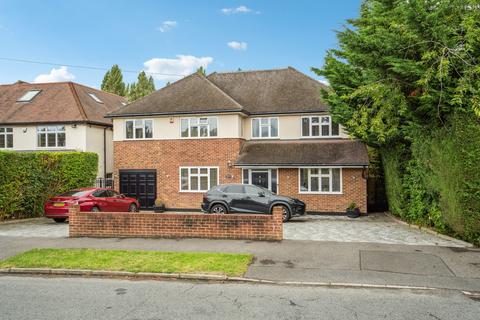 7 bedroom detached house for sale, Northwood HA6