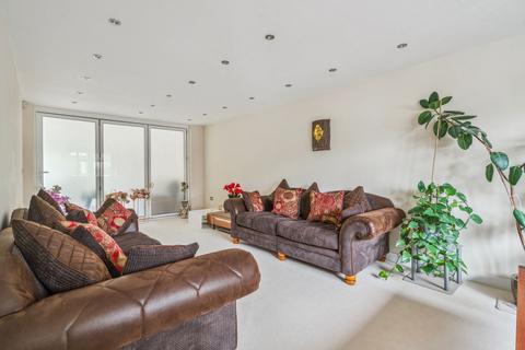 undefined, Crofters Road, Northwood HA6
