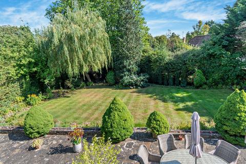 5 bedroom detached house for sale, Pembroke Road, Northwood HA6