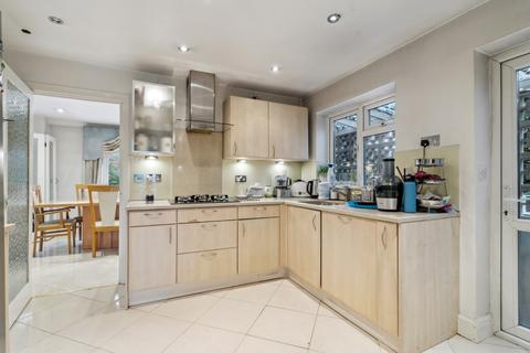 4 bedroom detached house for sale, Northwood HA6