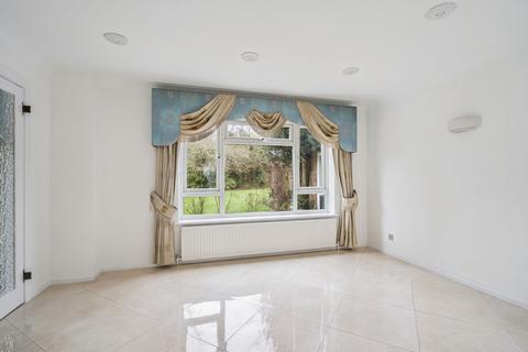 4 bedroom detached house for sale, Northwood HA6