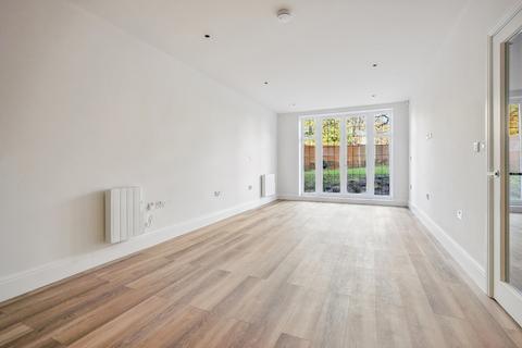 undefined, 13 Green Lane, Northwood HA6