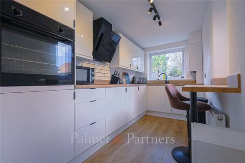 2 bedroom terraced house to rent, Cauldwell Hall Road, Ipswich, Suffolk, IP4