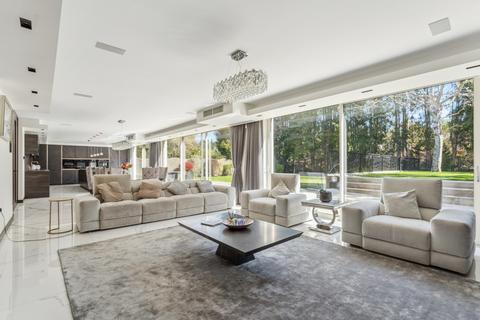 5 bedroom detached house for sale, Northwood HA6
