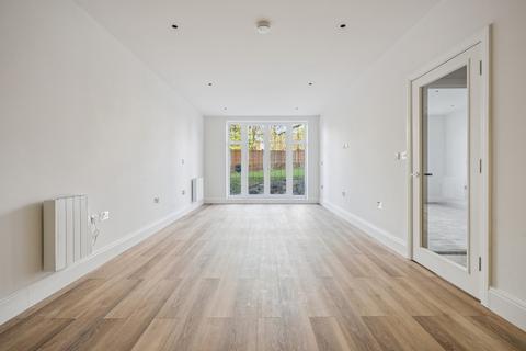 undefined, 13 Green Lane, Northwood HA6