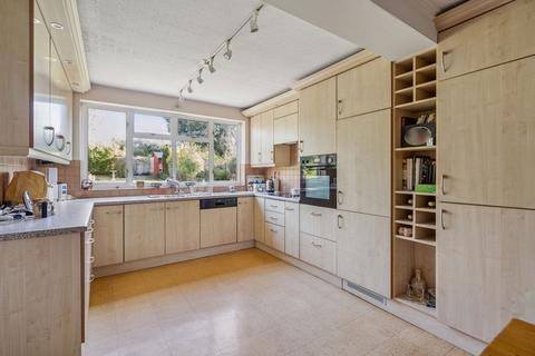 4 bedroom detached house for sale, Farm Way, Northwood HA6