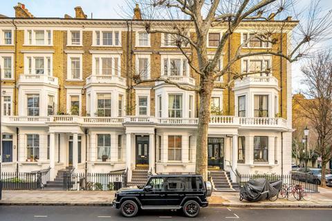 Marloes Road, London W8