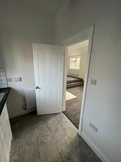 1 bedroom flat to rent, Morland Avenue, Stoneygate, Leicester