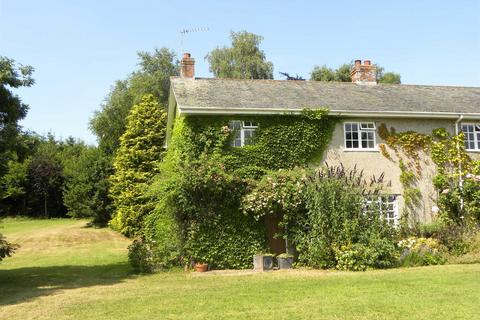 3 bedroom semi-detached house to rent, Thorverton