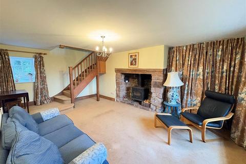 3 bedroom semi-detached house to rent, Thorverton