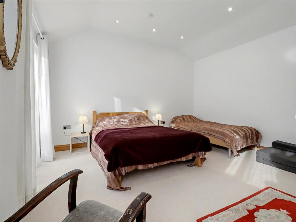 Annexe bedroom