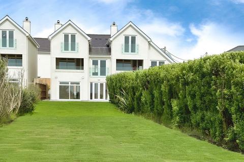4 bedroom semi-detached house for sale, Neuadd y Mor, Trearddur Bay, Anglesey, LL65
