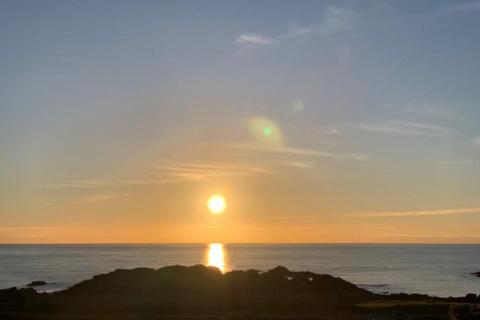 4 bedroom semi-detached house for sale, Neuadd y Mor, Trearddur Bay, Anglesey, LL65