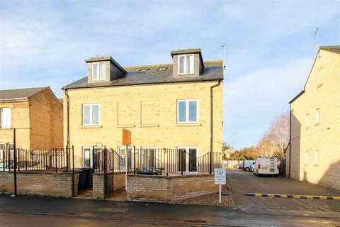 1 bedroom in a house share to rent, Blinco Grove, Cambridge CB1