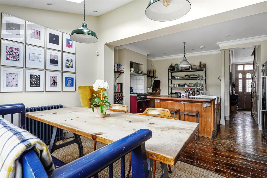 Open Plan Kitchen/Dining/Family Room