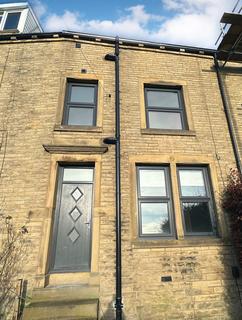 1 bedroom flat to rent, 8 Dryclough Lane, Halifax HX3