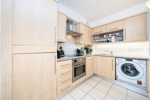 1 bedroom flat for sale, North Block, London SE1
