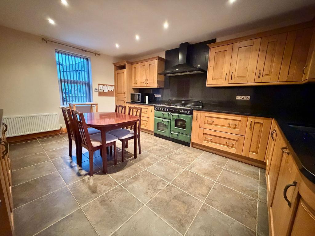 Dining Kitchen