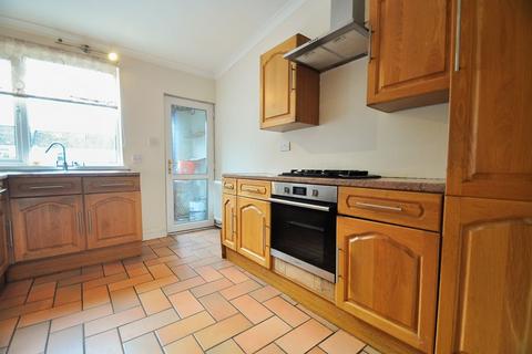 3 bedroom terraced house to rent, Stafford Road, Newport, NP19