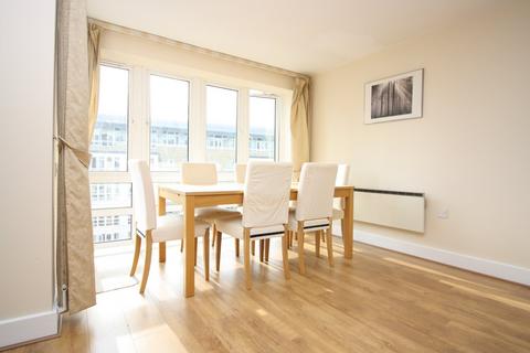 2 bedroom flat to rent, St Davids Square, Docklands, London, E14