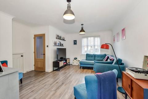 3 bedroom detached house for sale, Regent Close, Kings Langley, WD4