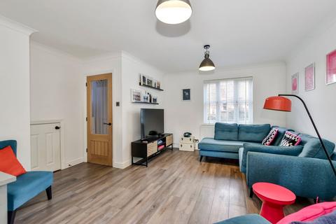 3 bedroom detached house for sale, Regent Close, Kings Langley, WD4