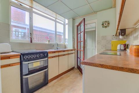 3 bedroom semi-detached house for sale, Kings Drive, Leicester Forest East, LE3