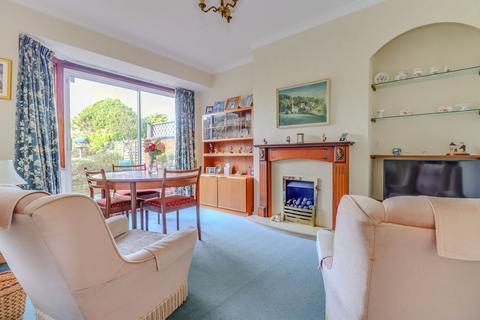 3 bedroom semi-detached house for sale, Kings Drive, Leicester Forest East, LE3