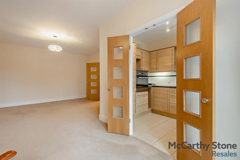 8673961-interior04-800.jpg