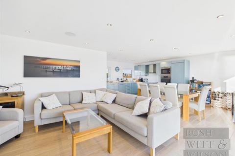 4 bedroom semi-detached house for sale, Pett Level Road, Pett Level
