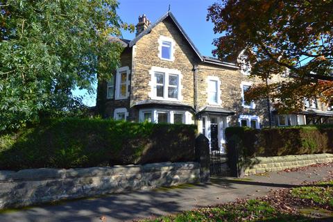 undefined, West End Avenue, Harrogate HG2