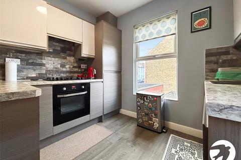 2 bedroom maisonette to rent, Sydenham Road, London, SE26