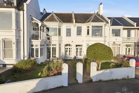 2 bedroom flat for sale - Clifton Drive, Westcliff-on-sea, SS0 7