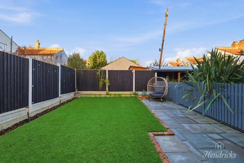 undefined, Clifton Drive, Westcliff-on-sea, SS0 7