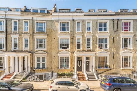 Eardley Crescent, London SW5