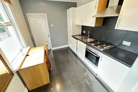 undefined, Havelock Road, Luton, Bedfordshire, LU2 7PW