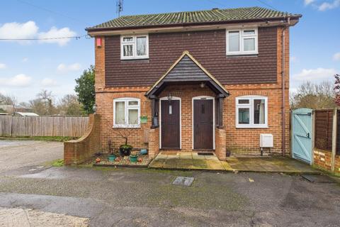 2 bedroom semi-detached house to rent, North Town Mead, Maidenhead, Berkshire, SL6