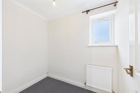 2 bedroom semi-detached house to rent, North Town Mead, Maidenhead, Berkshire, SL6
