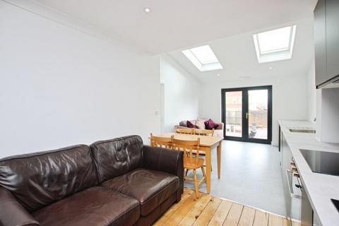 6 bedroom house share to rent, Filton Avenue, Bristol BS34