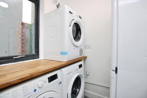 6 bedroom house share to rent, Filton Avenue, Bristol BS34