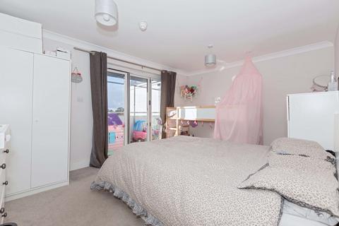1 bedroom flat for sale, Broadwater Street West, Worthing, BN14