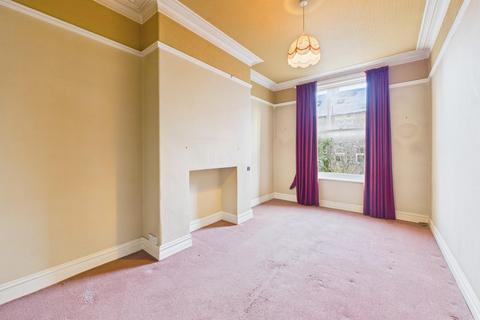 4 bedroom terraced house for sale, Sherwood Grove, Shipley