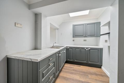 undefined, Newbury,  Berkshire,  RG14