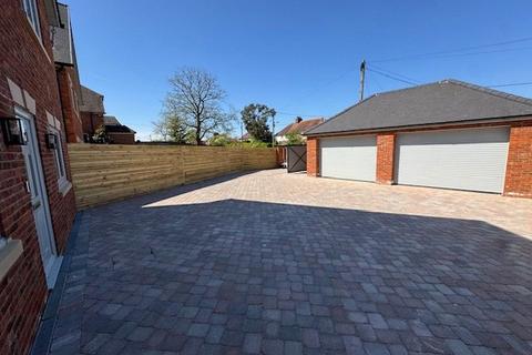 5 bedroom detached house for sale, Amberstone, Hailsham, BN27