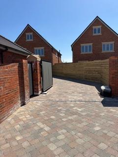 5 bedroom detached house for sale, Amberstone, Hailsham, BN27