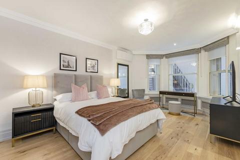 1 bedroom flat to rent, Park Street, London W1K