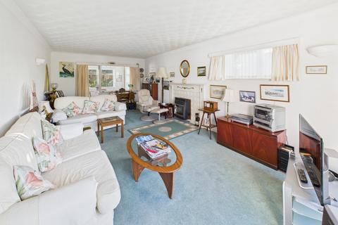 3 bedroom detached house for sale, St. Johns Road, Locks Heath, Southampton