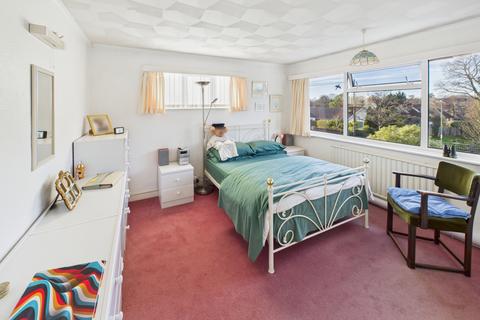 3 bedroom detached house for sale, St. Johns Road, Locks Heath, Southampton